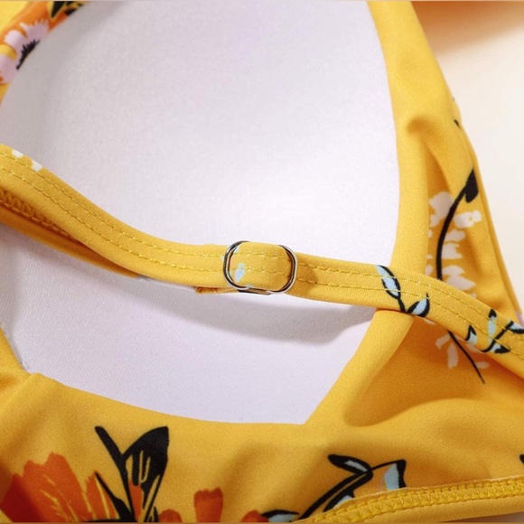 Last one 👙Women's Bikini Set - Criss Cross Bra + High Waisted , 2pc Beachwear - Picture 12 of 15